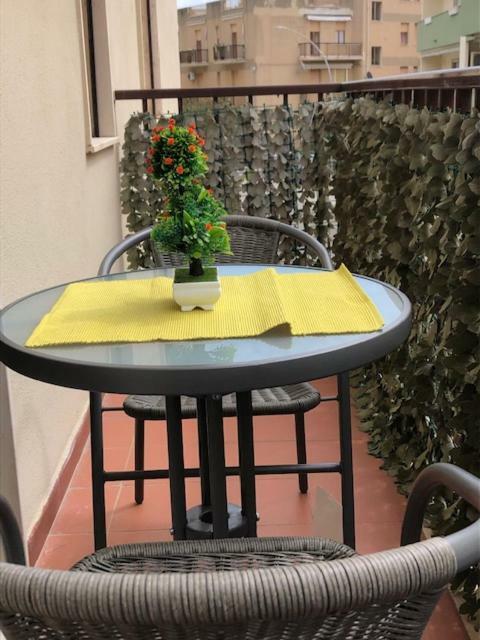 Family Apartment On The Beach Alghero Esterno foto